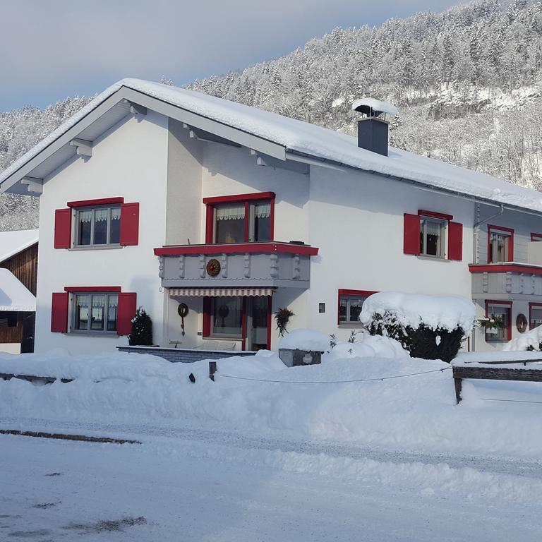 Appartements Gastehaus Monika Bezau Eksteriør bilde
